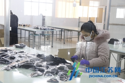 響水全力服務企業(yè)轉產(chǎn)口罩防護服